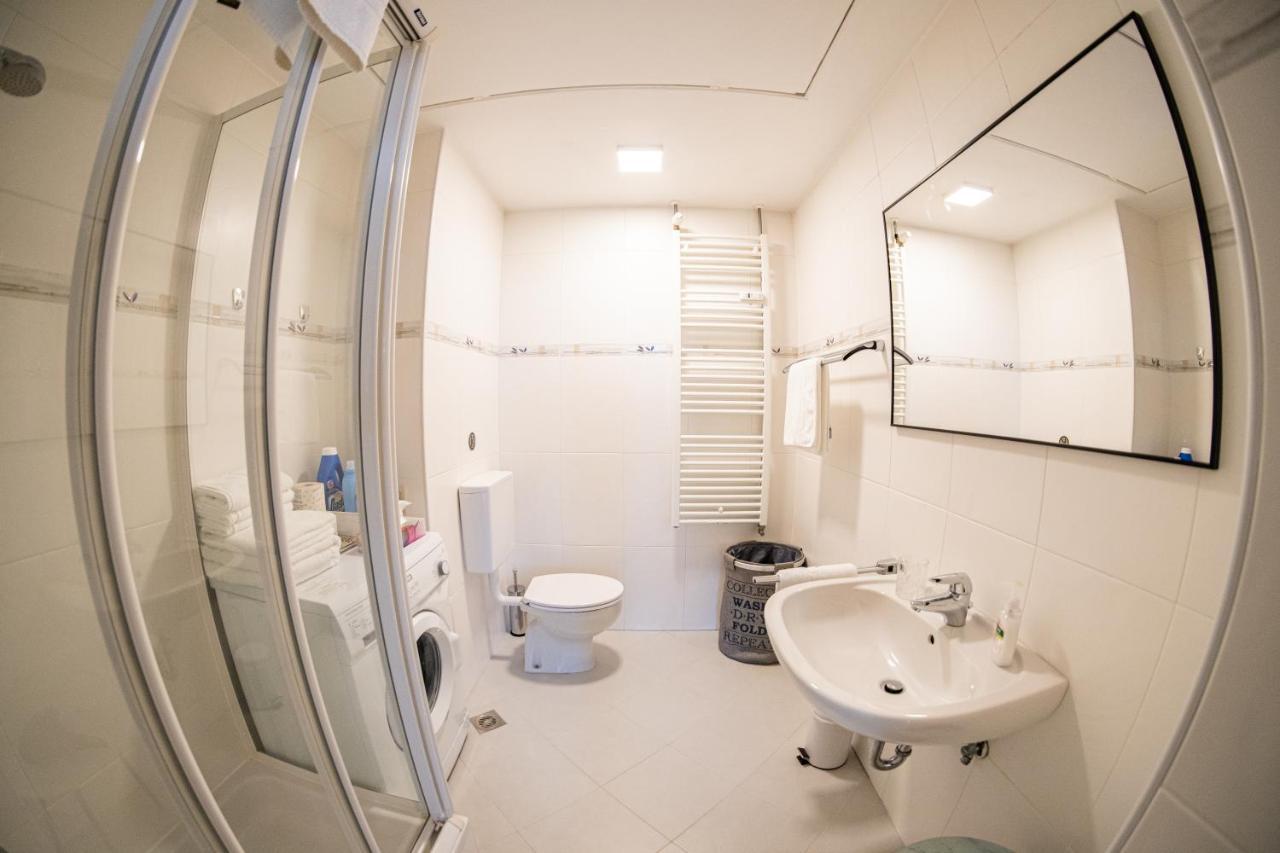 Flow Apartments Winkel Atelier Merano Luaran gambar